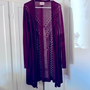 Knit, maroon cardigan